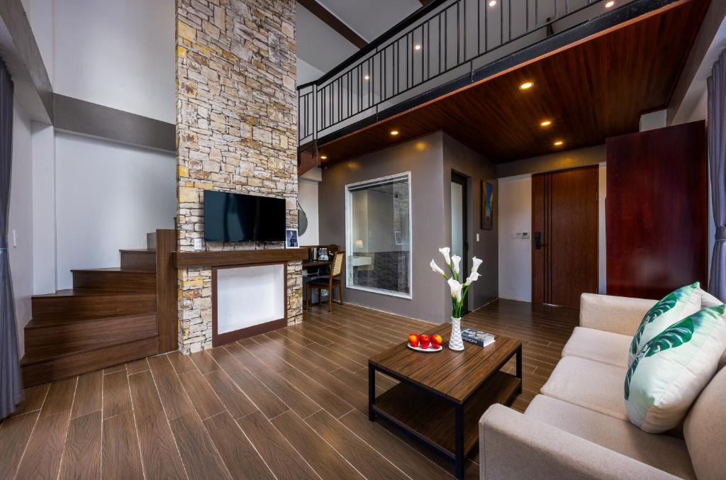 Cat Ba Green Pearl Hotel – Ha Long Bay